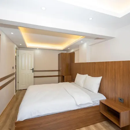 Hatem's House In Taksim Apartment *