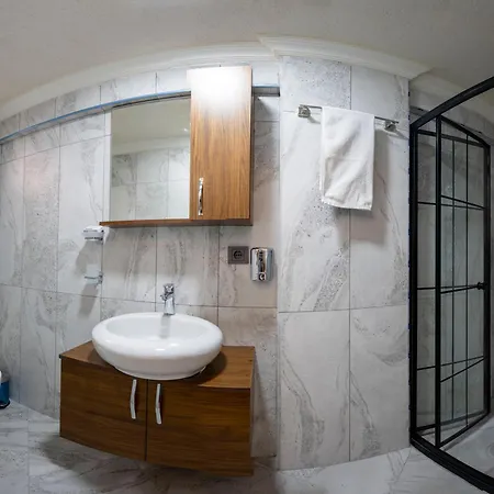 Hatem's House In Taksim