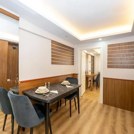 Hatem's House In Taksim *